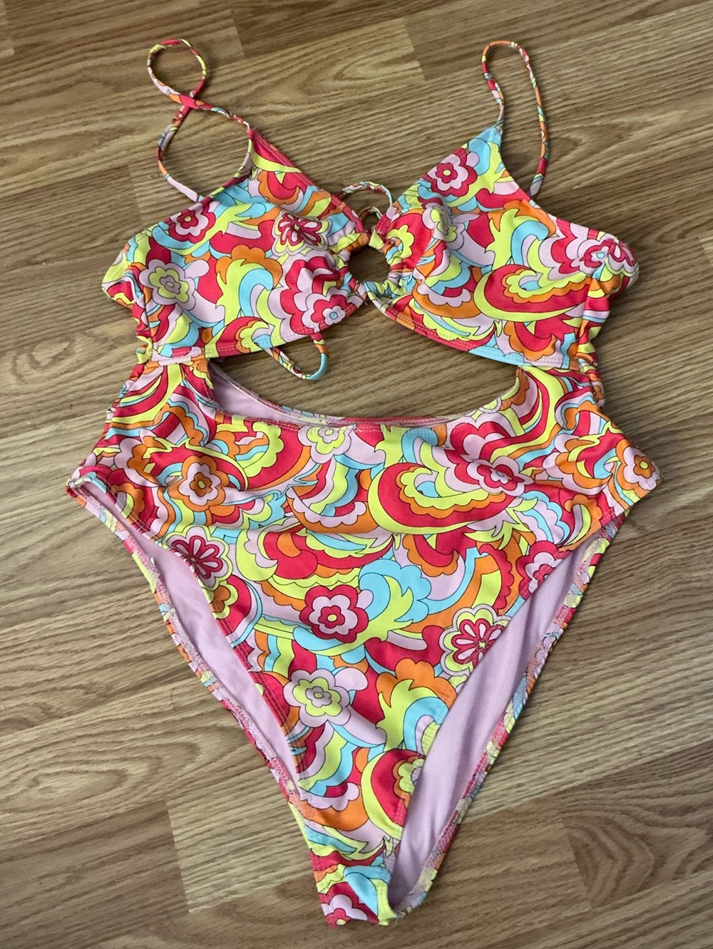 Refuge Retro Floral Cutout One-Piece Swimsuit Size Large